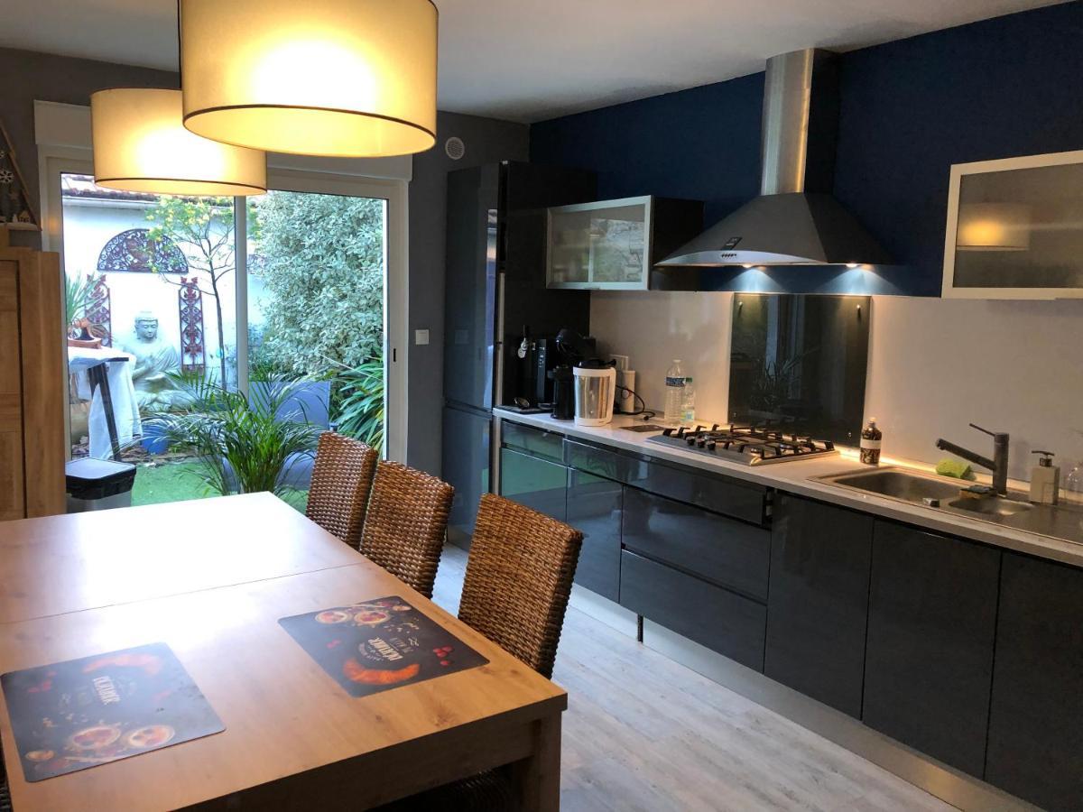 Agreable Maison De Ville ,Calme Avec Tous Les Commerces A 150M 瑟堡 外观 照片